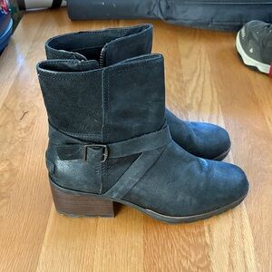 Sorel Black Ankle Boots with Strap Detail